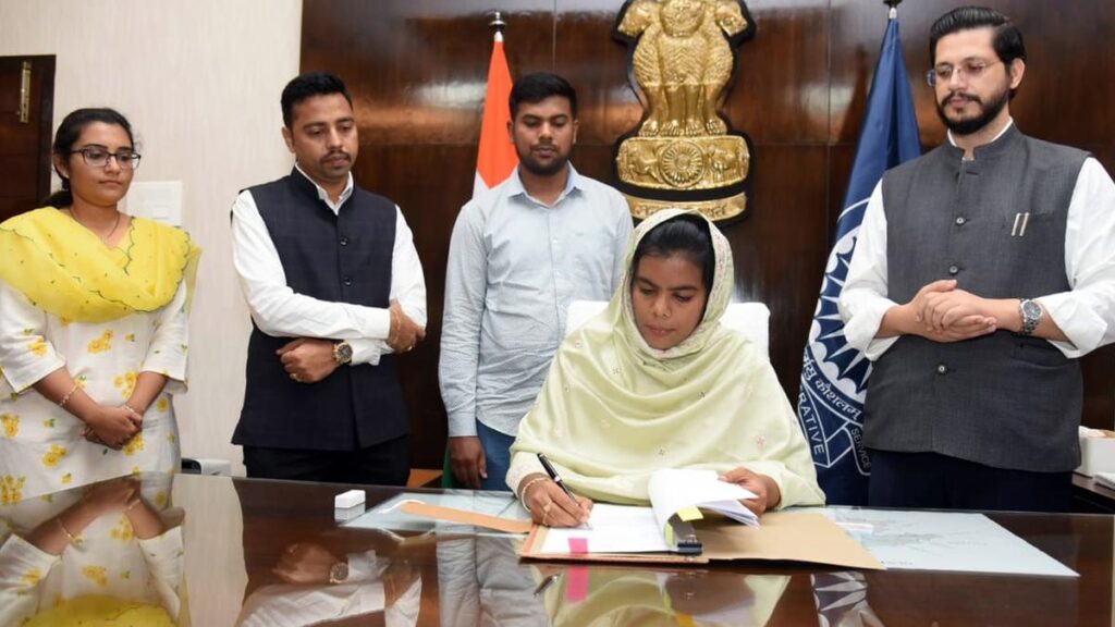 People-centric governance is a priority, says Guntur Collector 10215 13 9 2025 17 18 11 1 dsc 3344